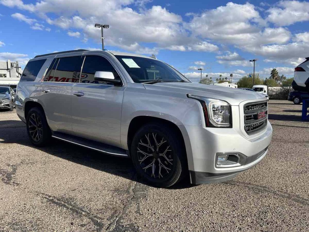 2017 GMC Yukon Image 3