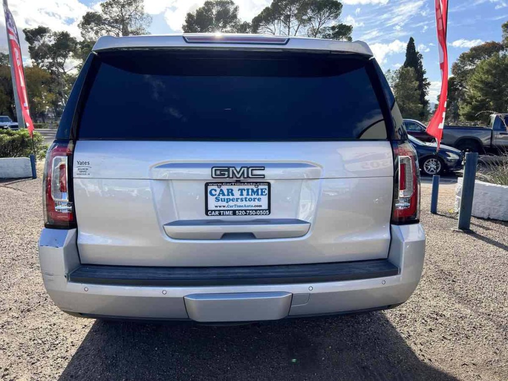 2017 GMC Yukon Image 4