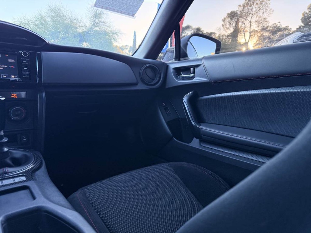 2018 Subaru BRZ Image 21