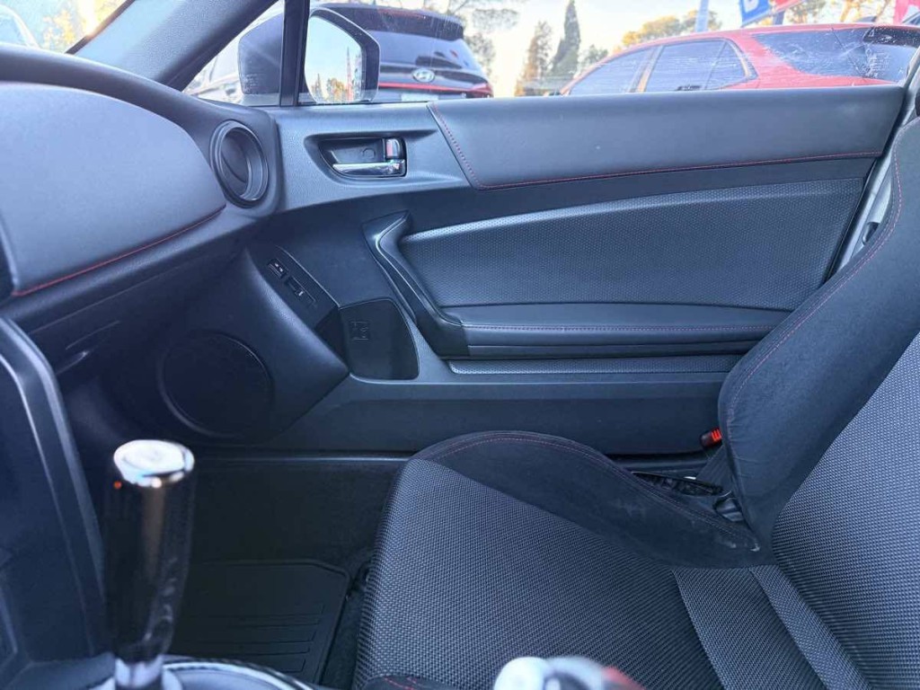 2018 Subaru BRZ Image 22