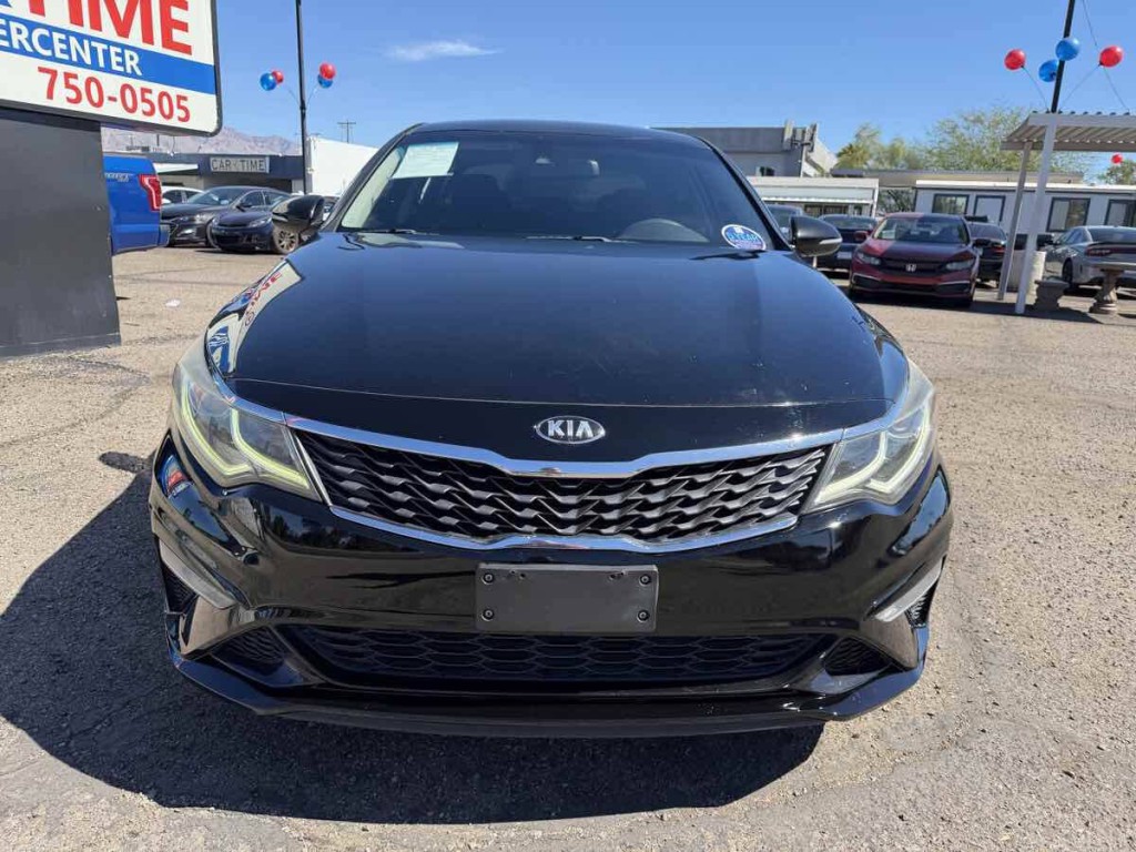 2019 Kia Optima Image 2