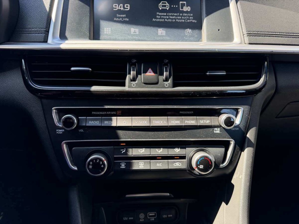 2019 Kia Optima Image 17