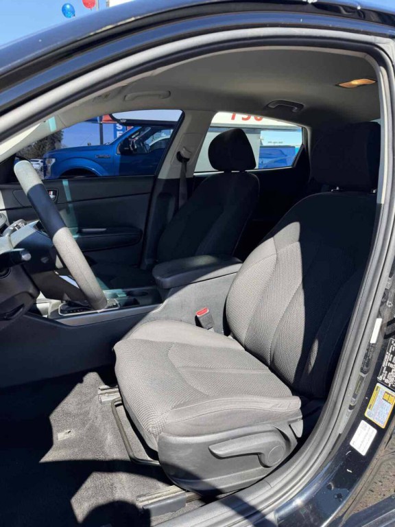 2019 Kia Optima Image 20