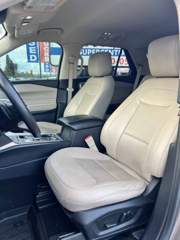 2021 Ford Explorer Image 25