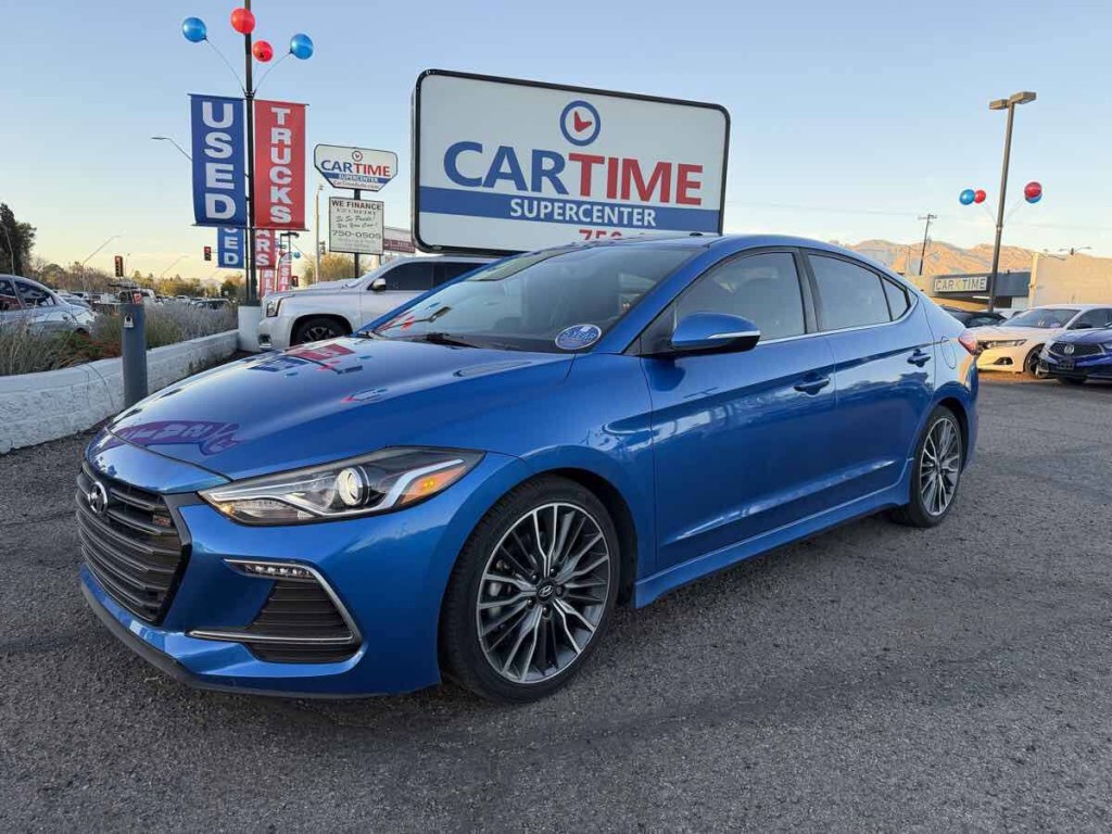 2018 Hyundai Elantra Image 1