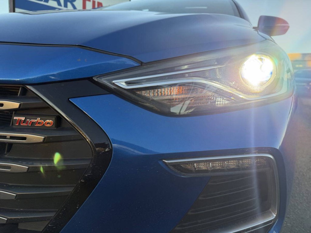 2018 Hyundai Elantra Image 8