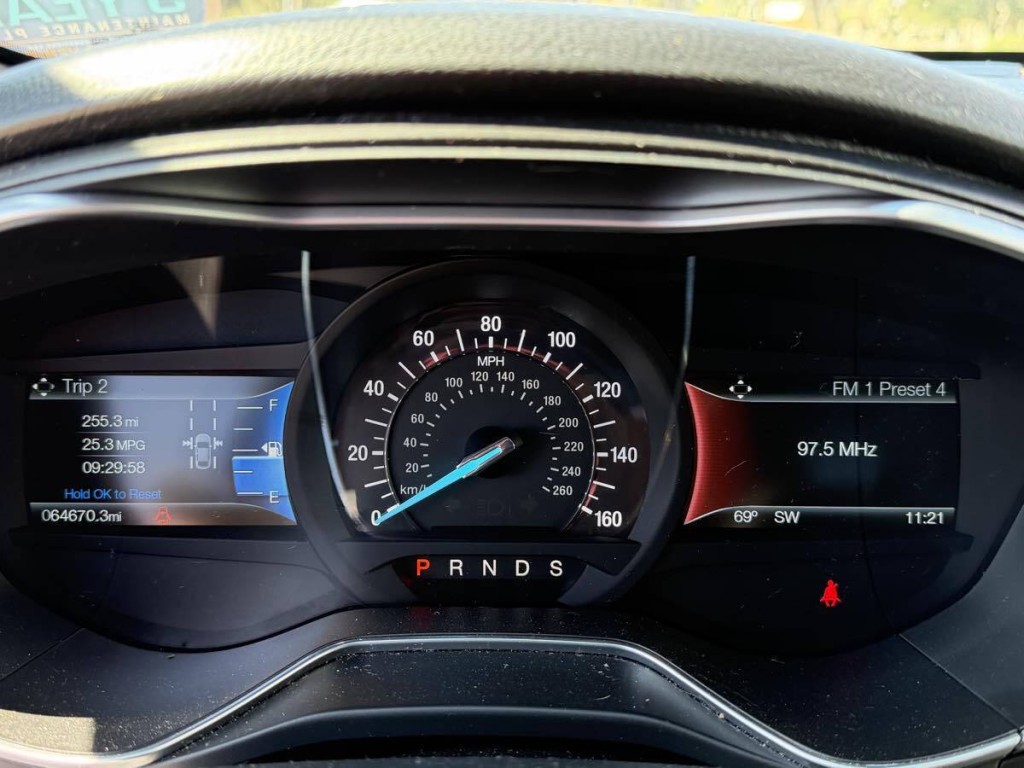 2017 Ford Fusion Image 11