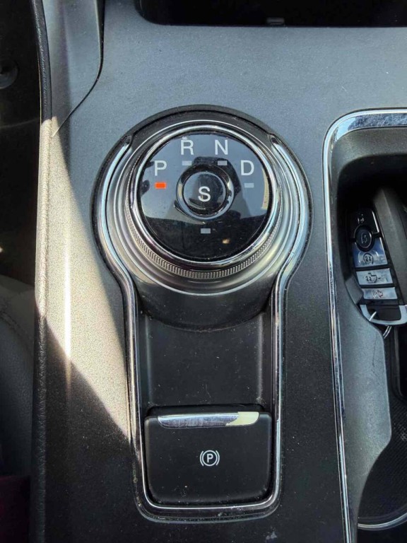 2017 Ford Fusion Image 16