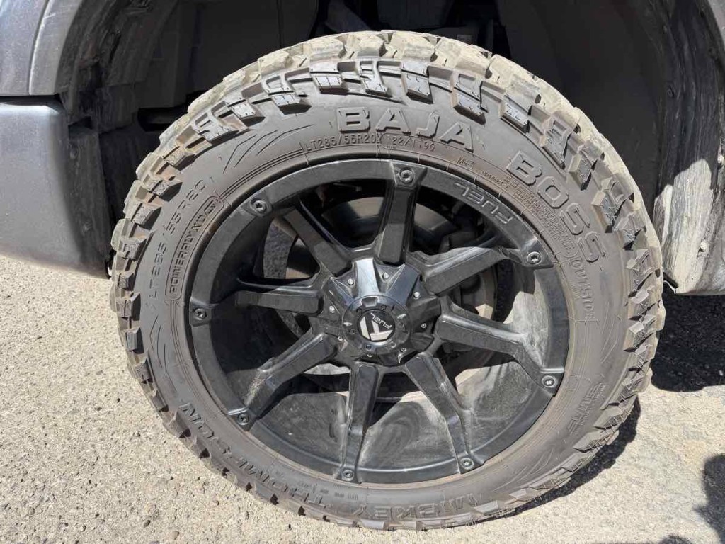 2018 Nissan Titan Image 9