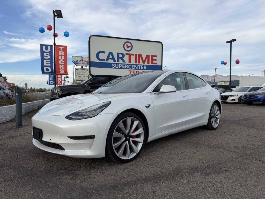 2019 Tesla Model 3 Image 1