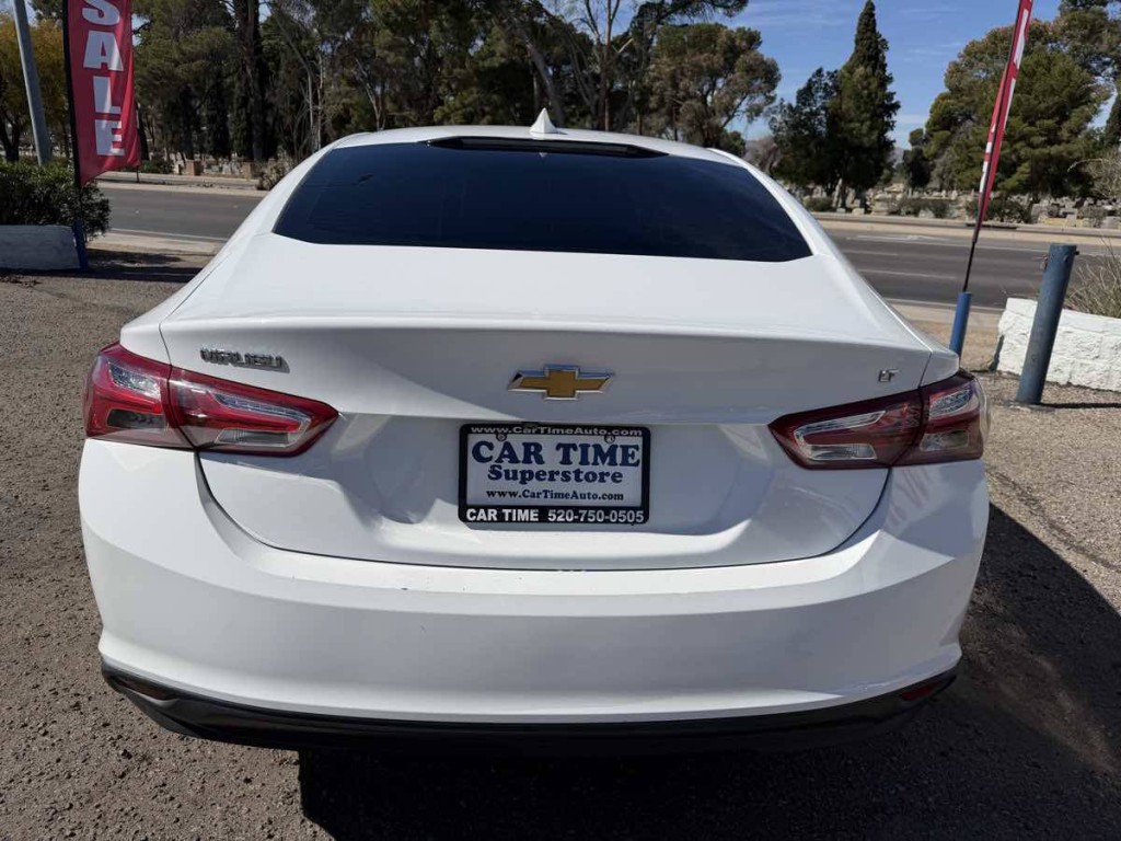 2021 Chevrolet Malibu Image 4
