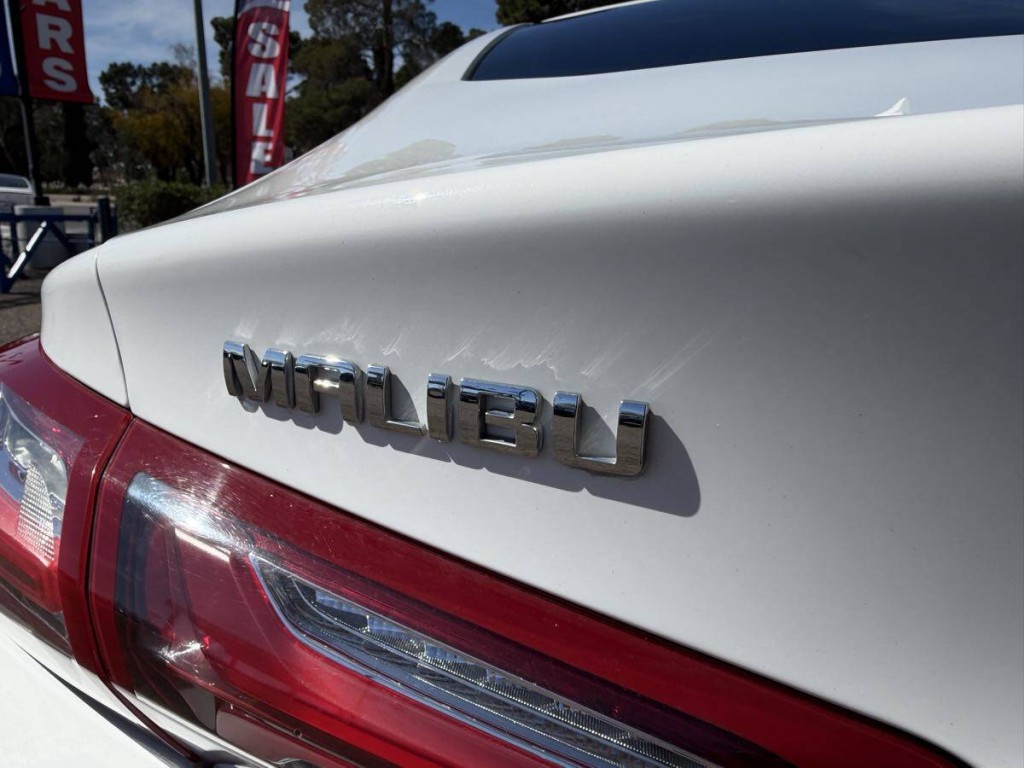 2021 Chevrolet Malibu Image 5