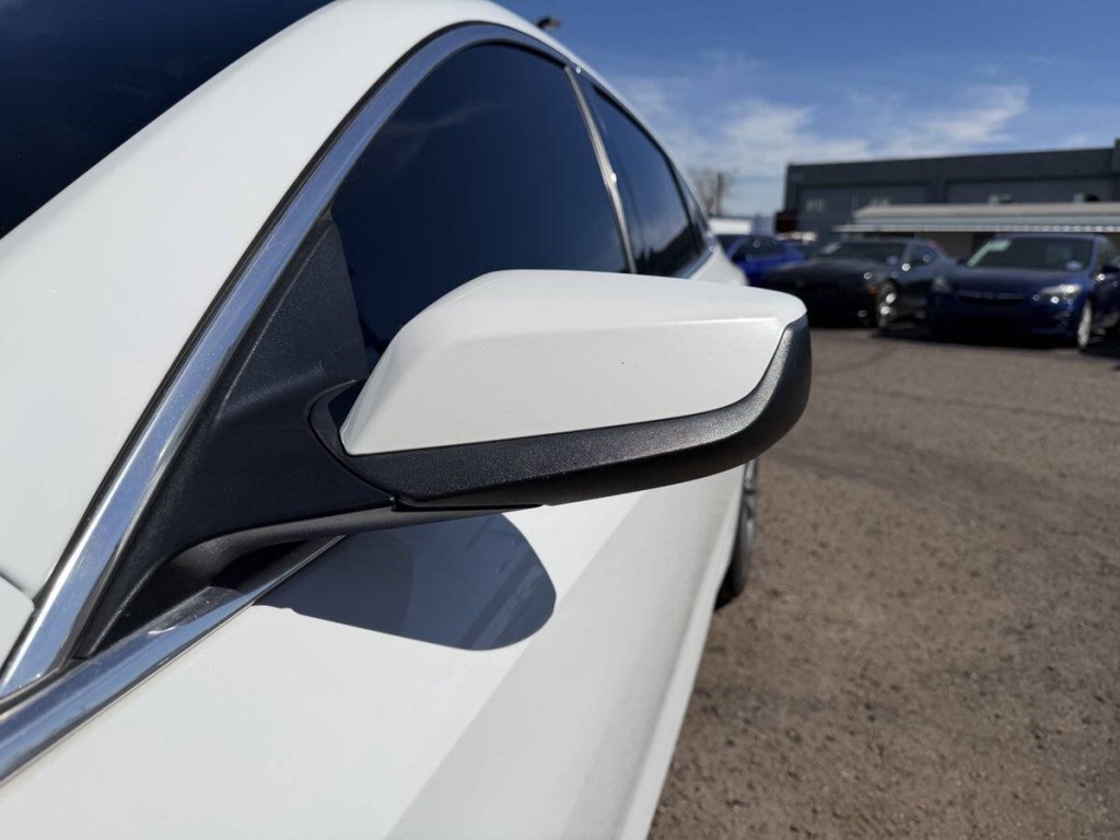 2021 Chevrolet Malibu Image 9