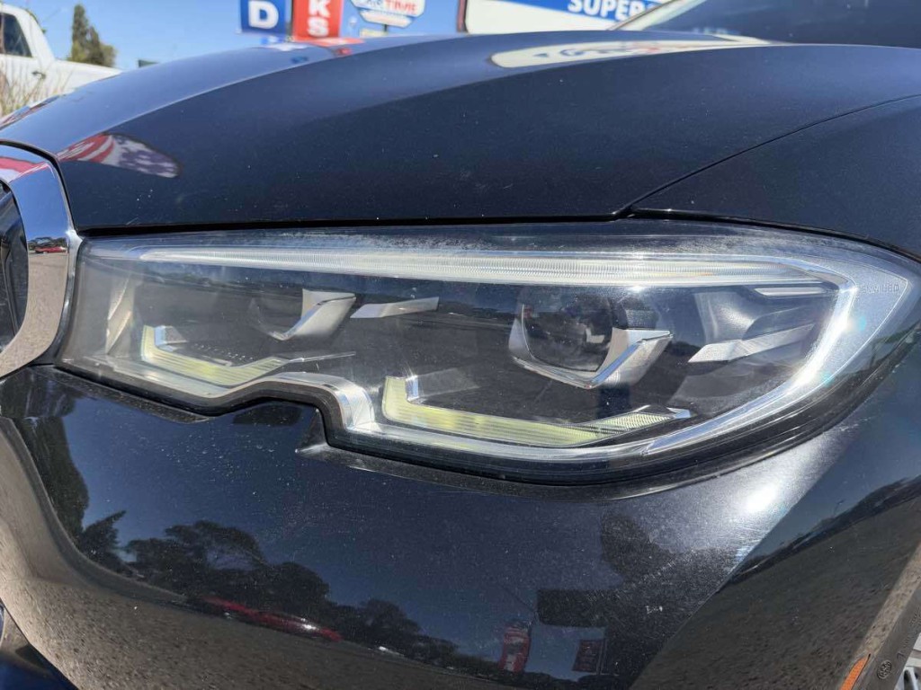 2020 BMW 3 Series Image 8
