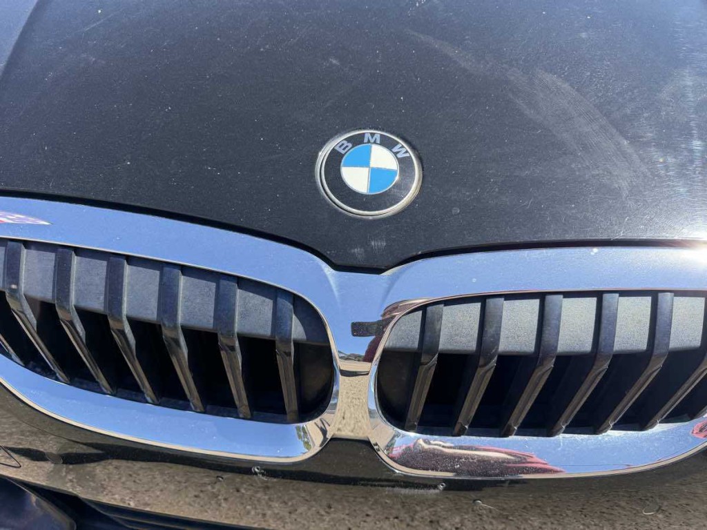 2020 BMW 3 Series Image 9