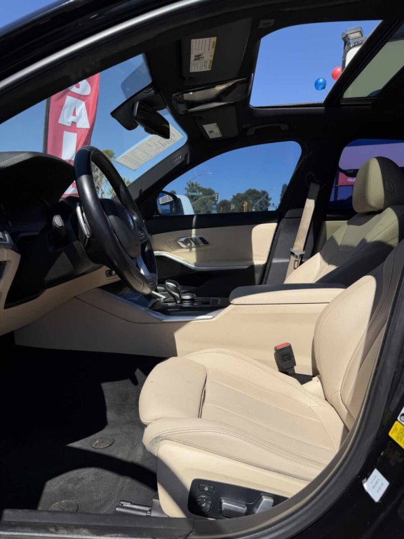 2020 BMW 3 Series Image 22