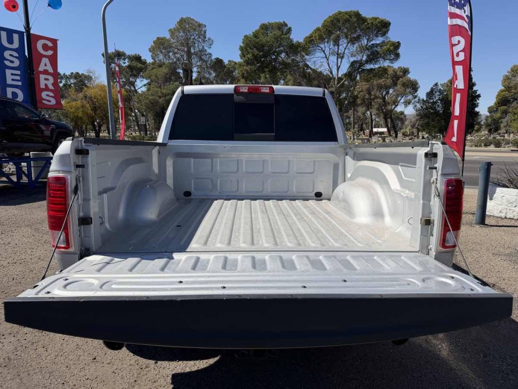 2017 RAM 1500 Image 9