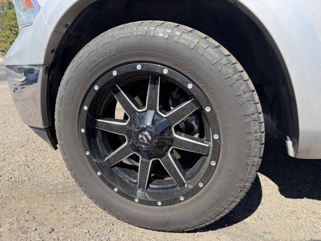 2017 RAM 1500 Image 12