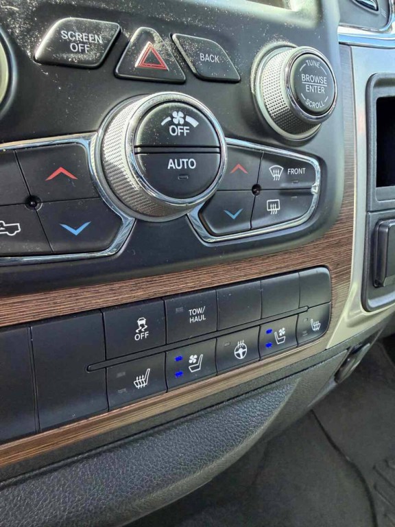 2017 RAM 1500 Image 20