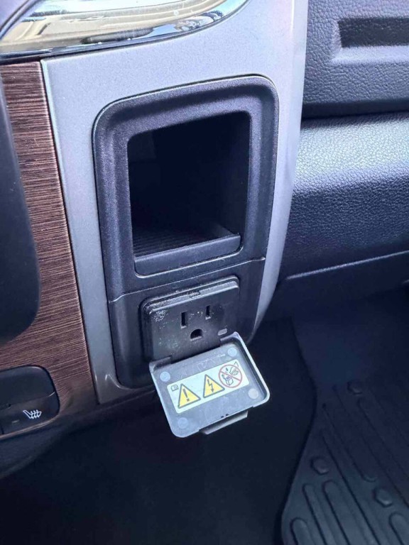 2017 RAM 1500 Image 21