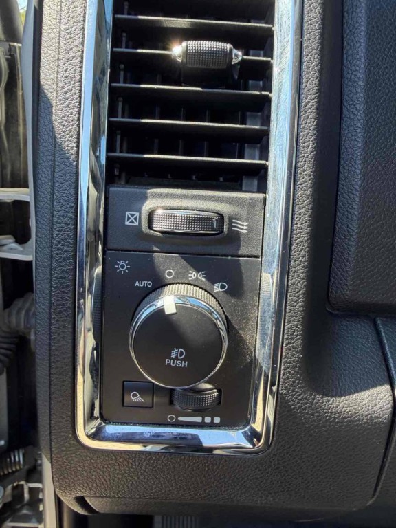 2017 RAM 1500 Image 22