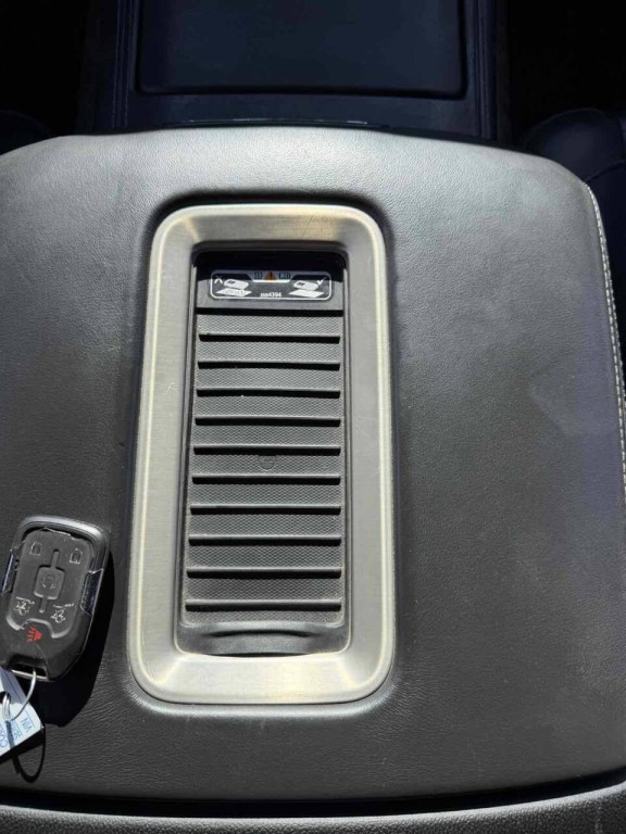 2018 GMC Yukon Image 16