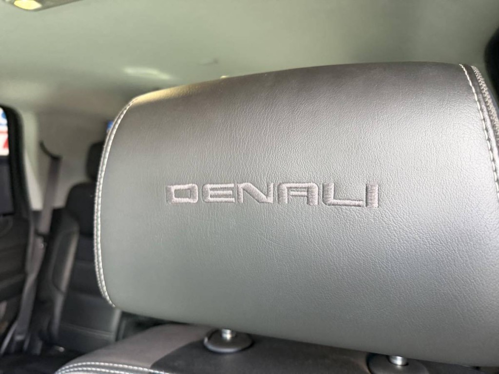 2018 GMC Yukon Image 25