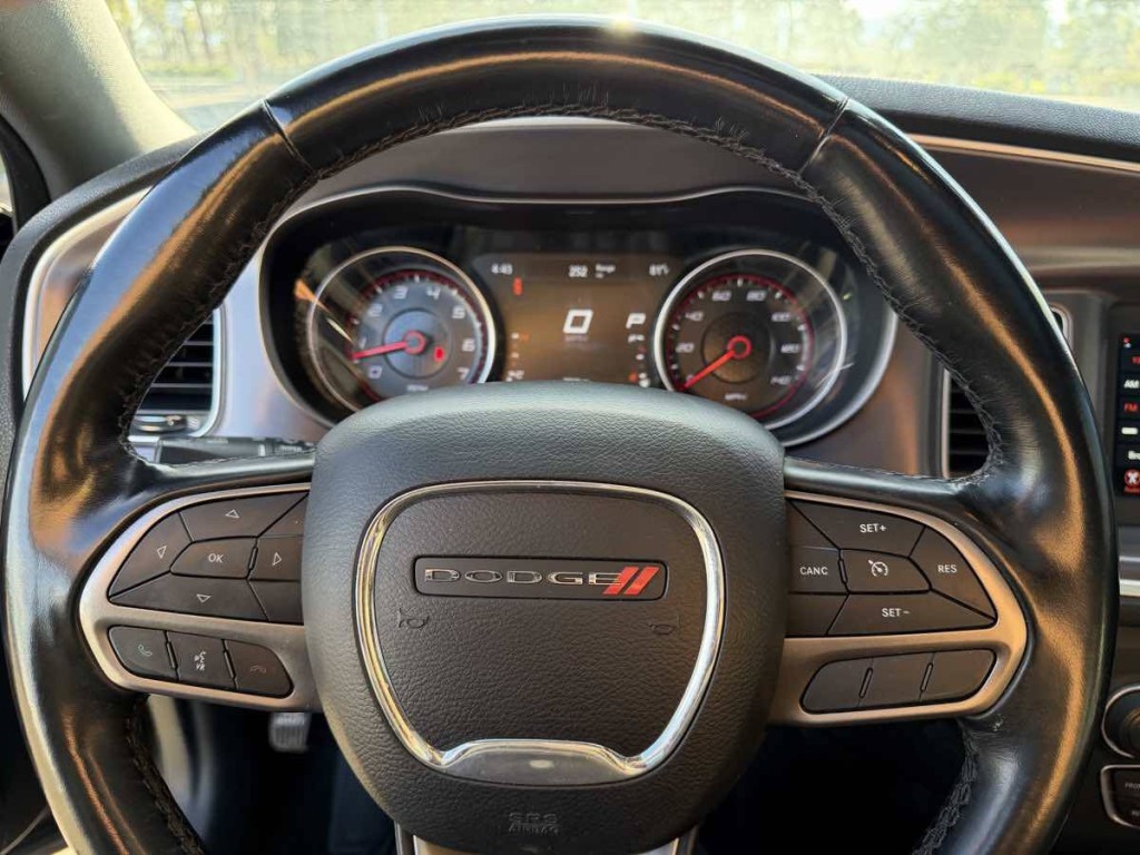 2020 Dodge Charger Image 10