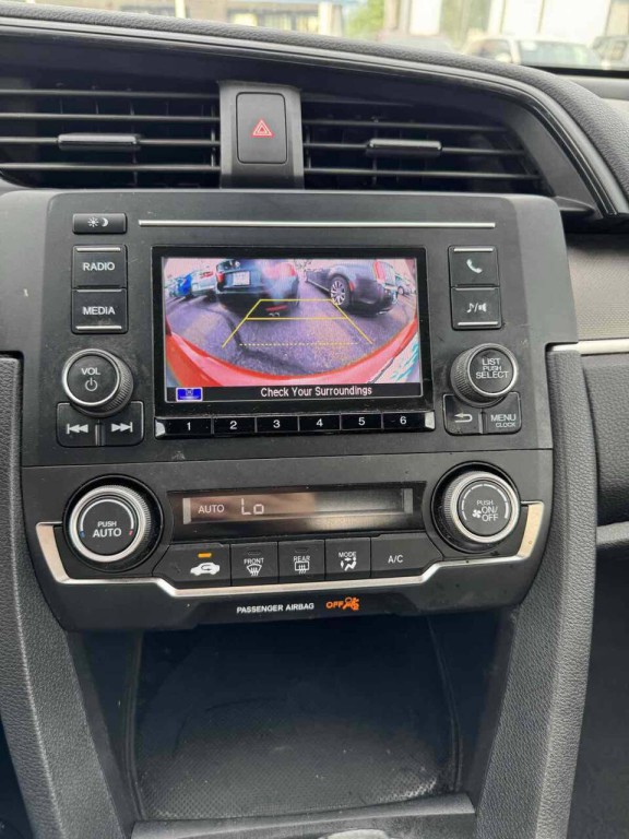 2019 Honda Civic Image 11