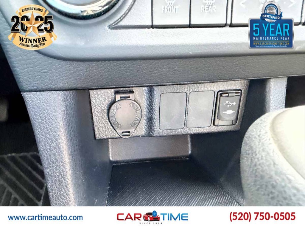 2016 Toyota Corolla Image 14