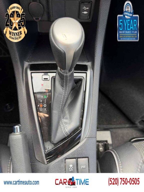 2016 Toyota Corolla Image 16