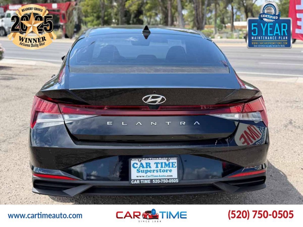 2023 Hyundai Elantra Image 4
