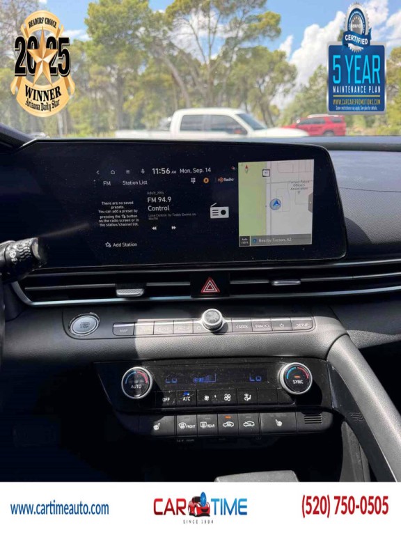 2023 Hyundai Elantra Image 11