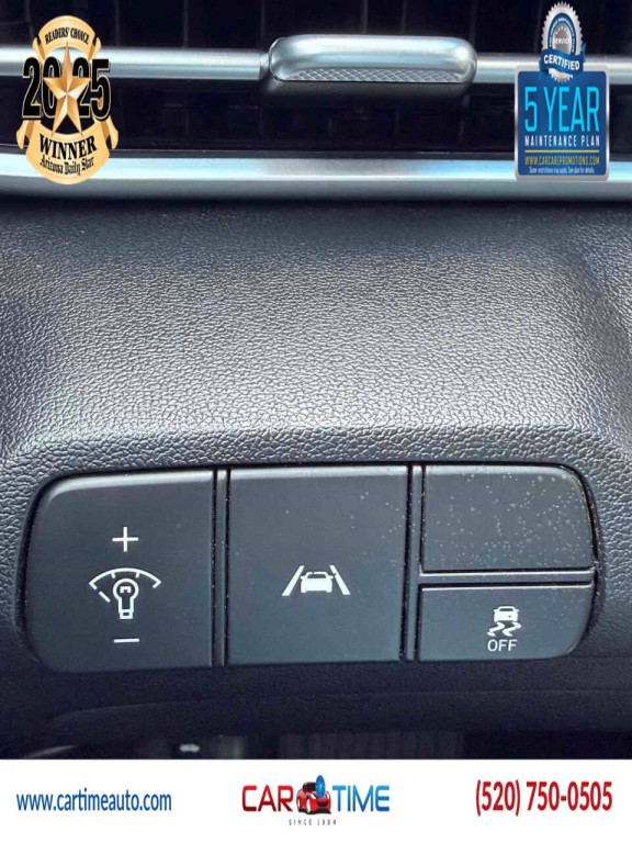2023 Hyundai Elantra Image 15