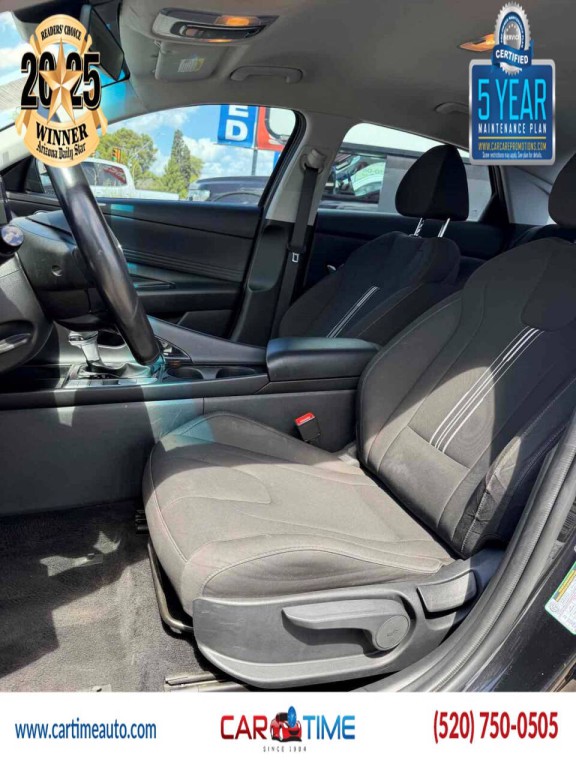 2023 Hyundai Elantra Image 16