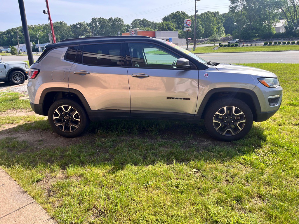 2019 Jeep Compass Image 6