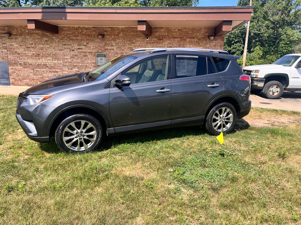 2016 Toyota Rav4 Image 2