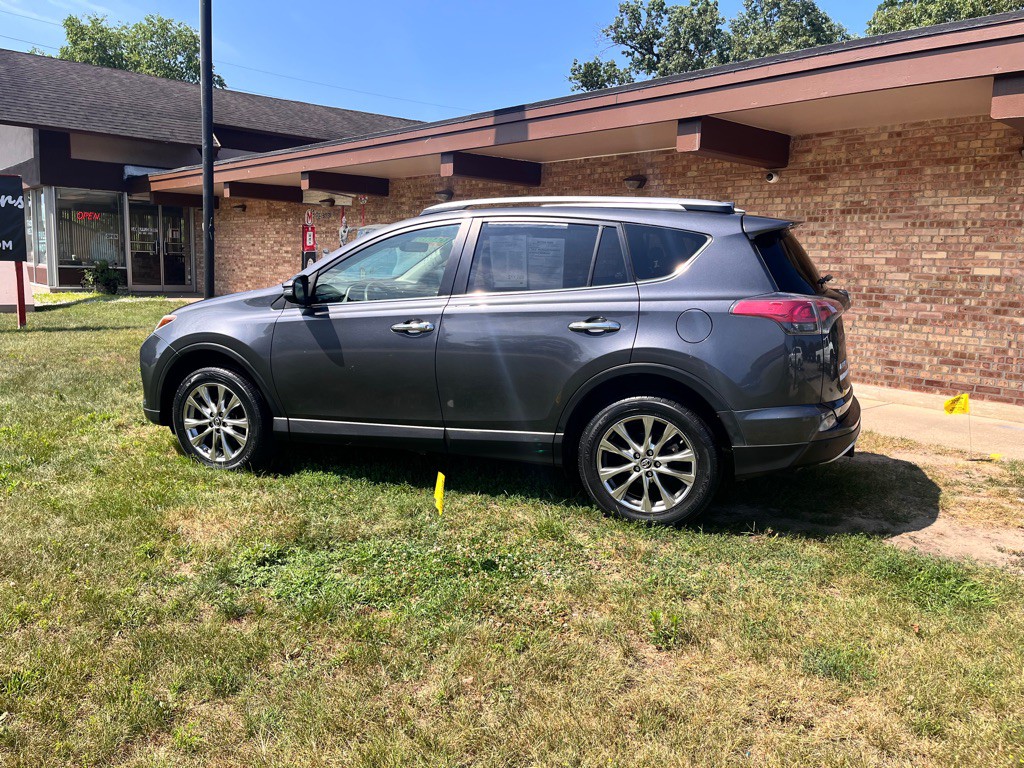 2016 Toyota Rav4 Image 3