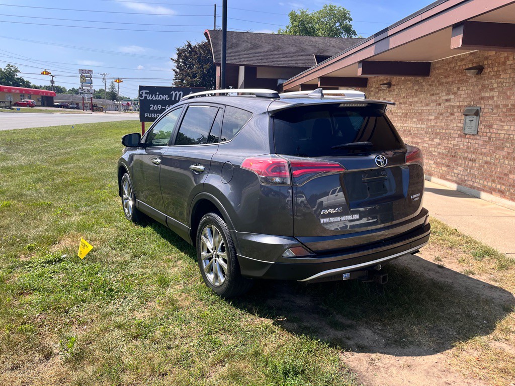 2016 Toyota Rav4 Image 4