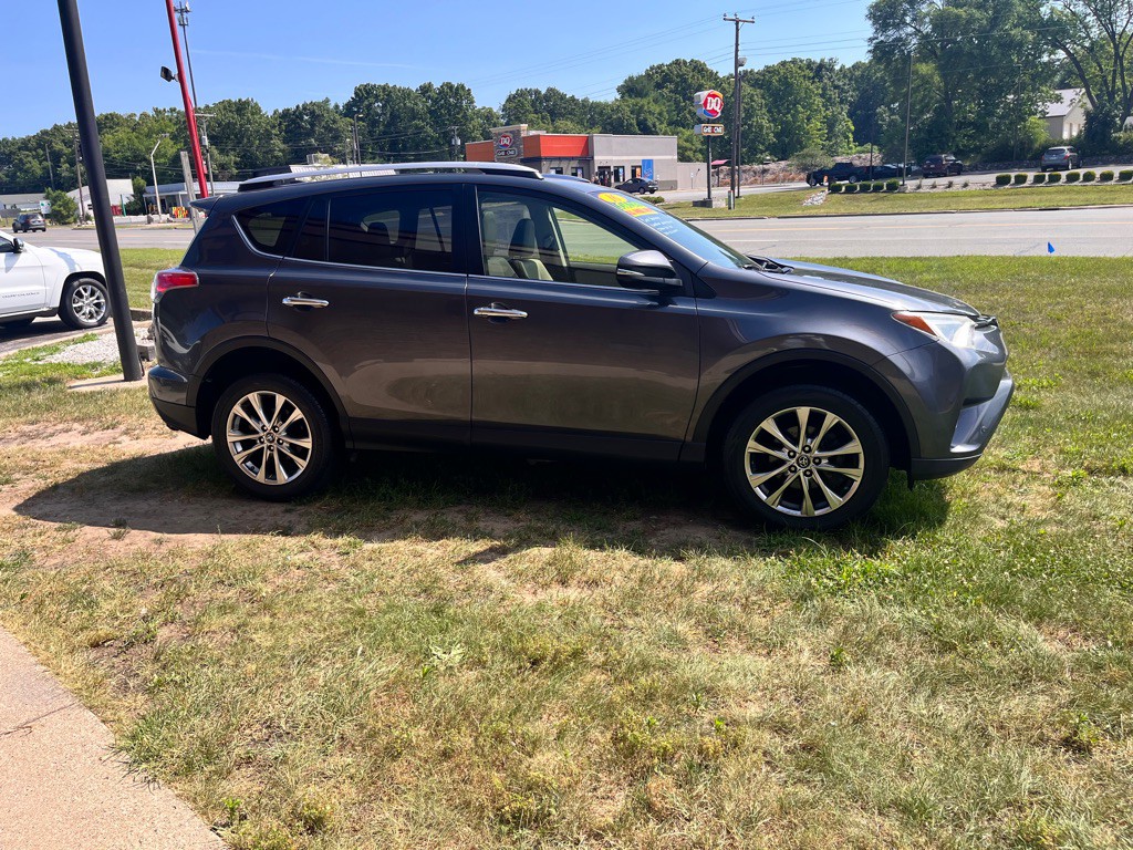 2016 Toyota Rav4 Image 7