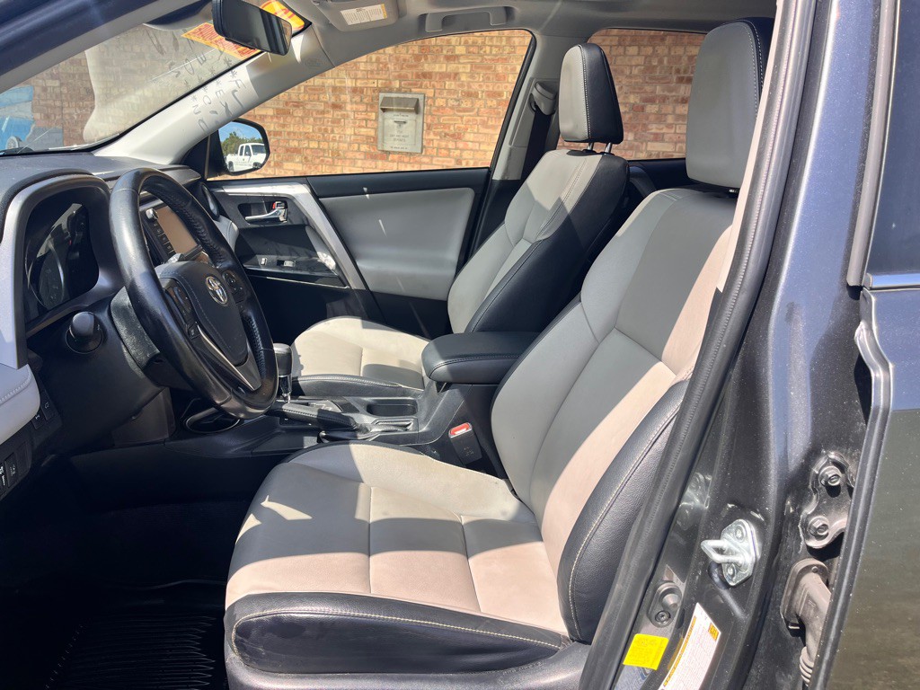 2016 Toyota Rav4 Image 13