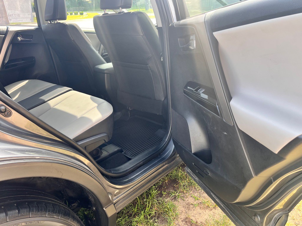 2016 Toyota Rav4 Image 32