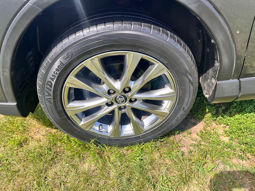 2016 Toyota Rav4 Image 39