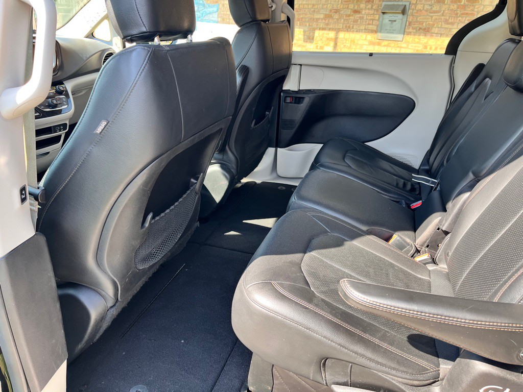 2019 Chrysler Pacifica Image 19