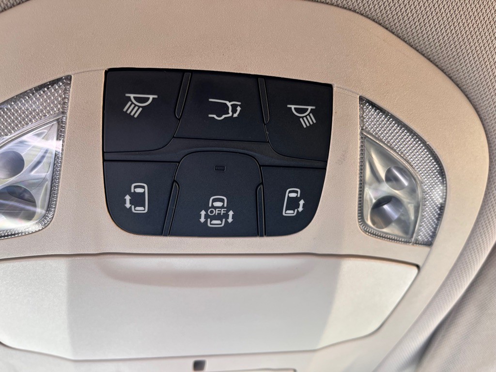 2019 Chrysler Pacifica Image 21