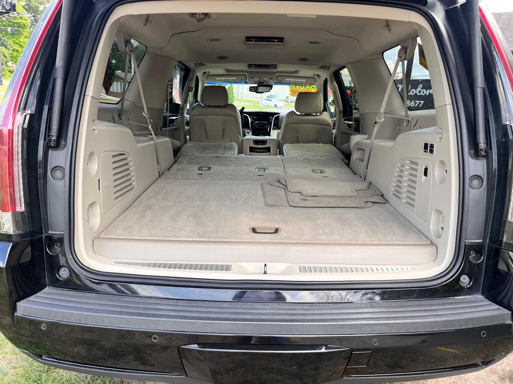 2015 Cadillac Escalade Image 52