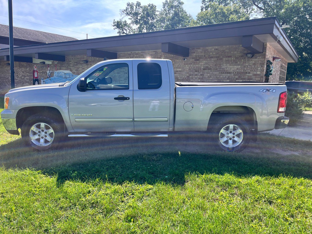 2009 GMC Sierra 1500 Image 3