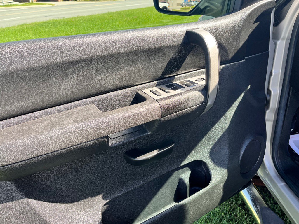 2009 GMC Sierra 1500 Image 30