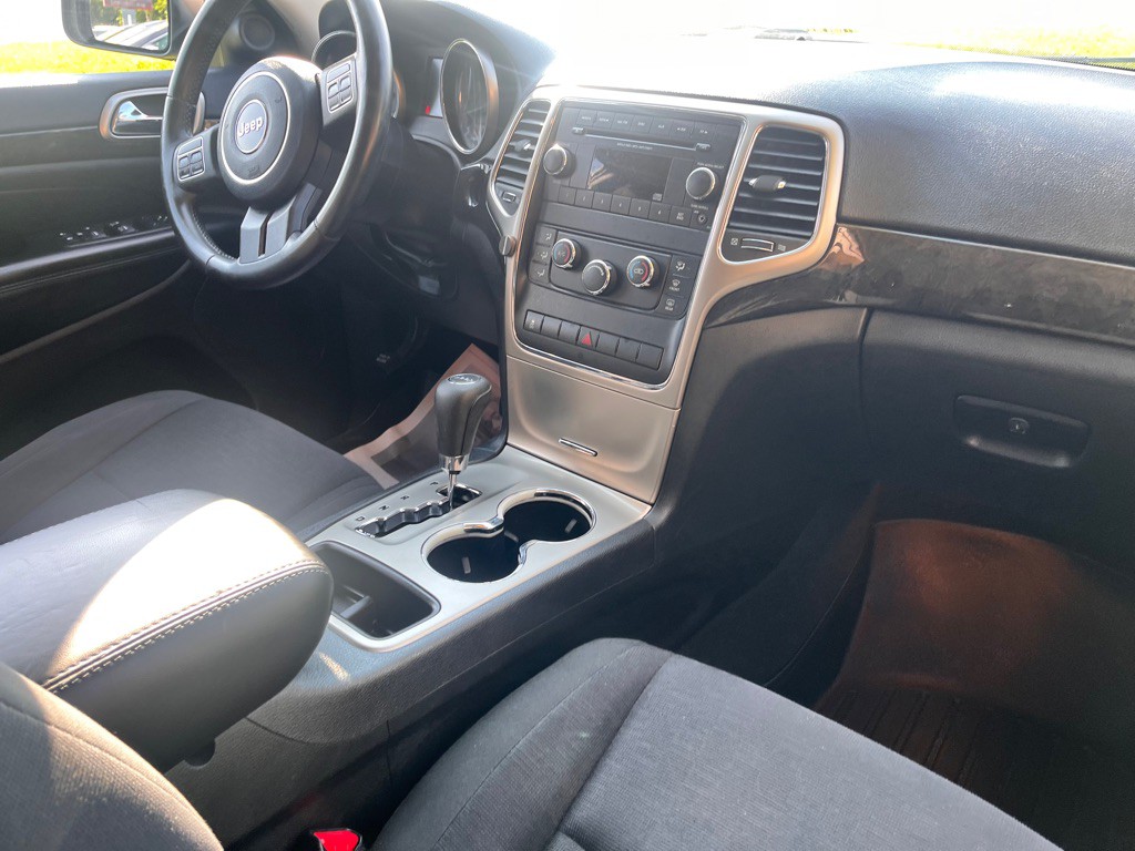 2013 Jeep Grand Cherokee Image 23