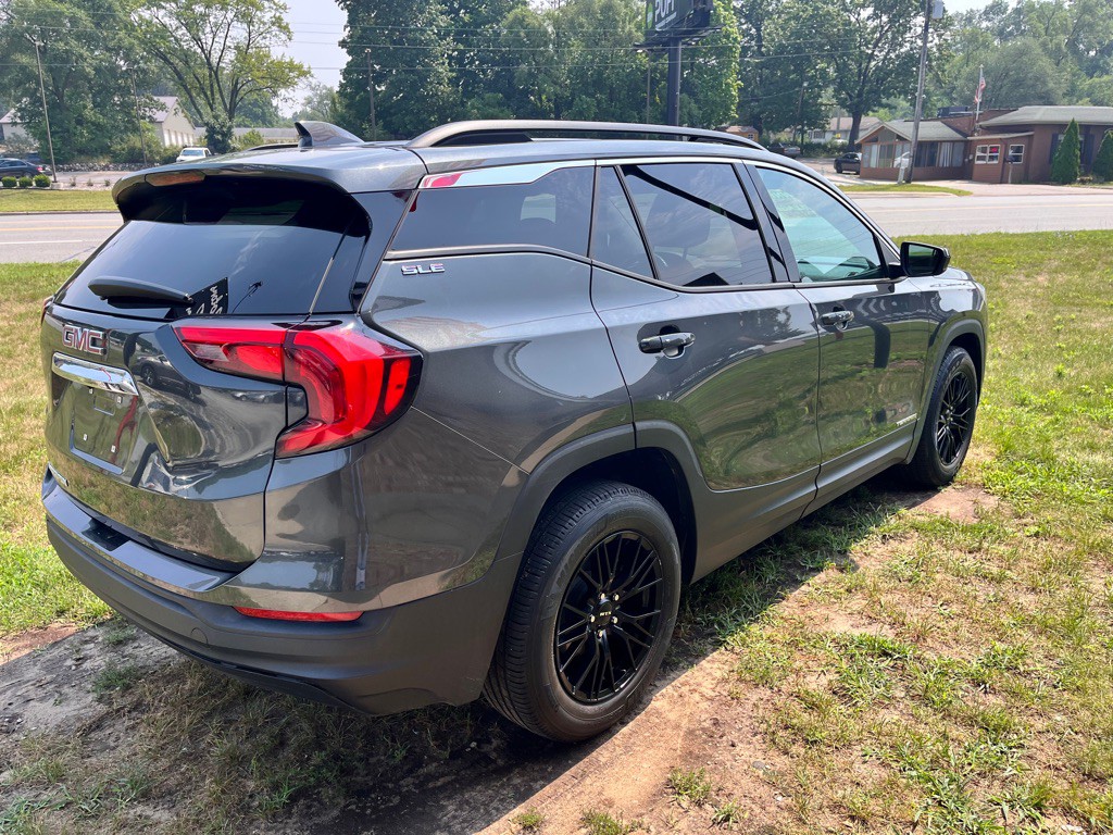 2020 GMC Terrain Image 6